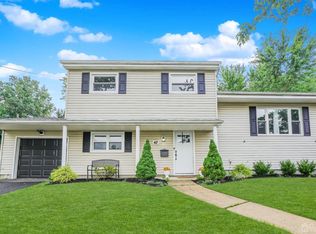 47 Arden Rd, Old Bridge, NJ 08857