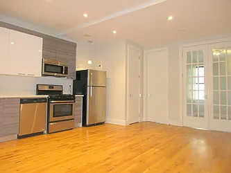 Rented by Uptown Flats LLC