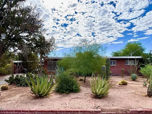 4418 N Lake Dr, Tucson, AZ 85705