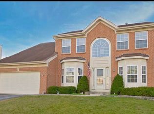 2041 Burr Oak Ct, Round Lake, IL