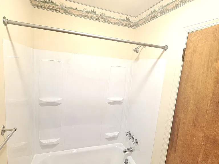 20 Sankey Ave — Photo 7
