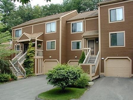 1st image of 13 Ashford Dr