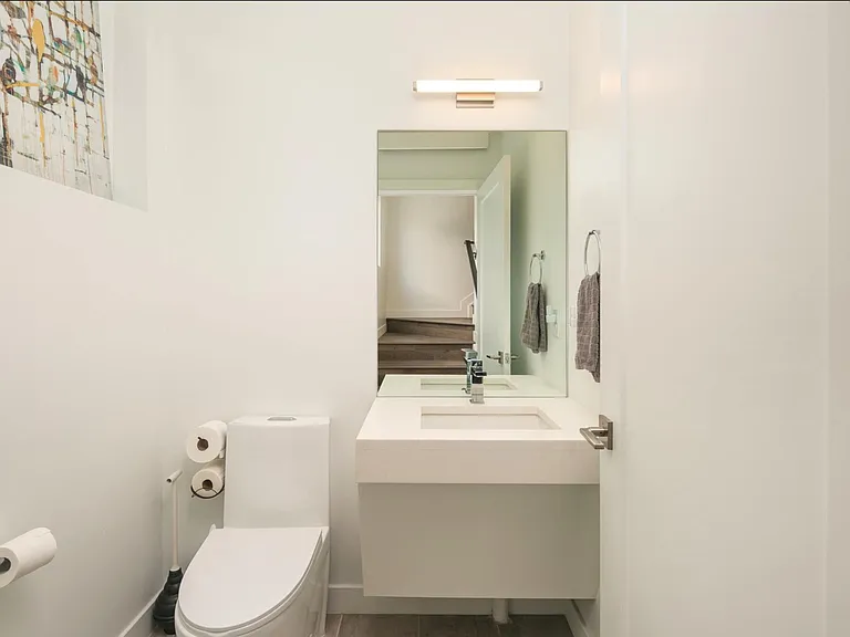 1616 N Irving St #44 — Photo 24