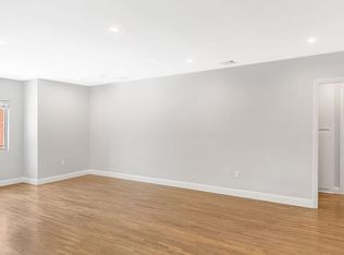 4852 W 115th St, Hawthorne, CA 90250