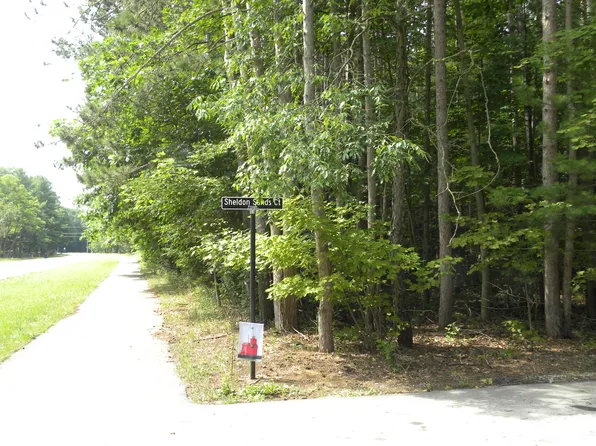 16518 Sheldon Sands Ct, West Olive, MI 49460