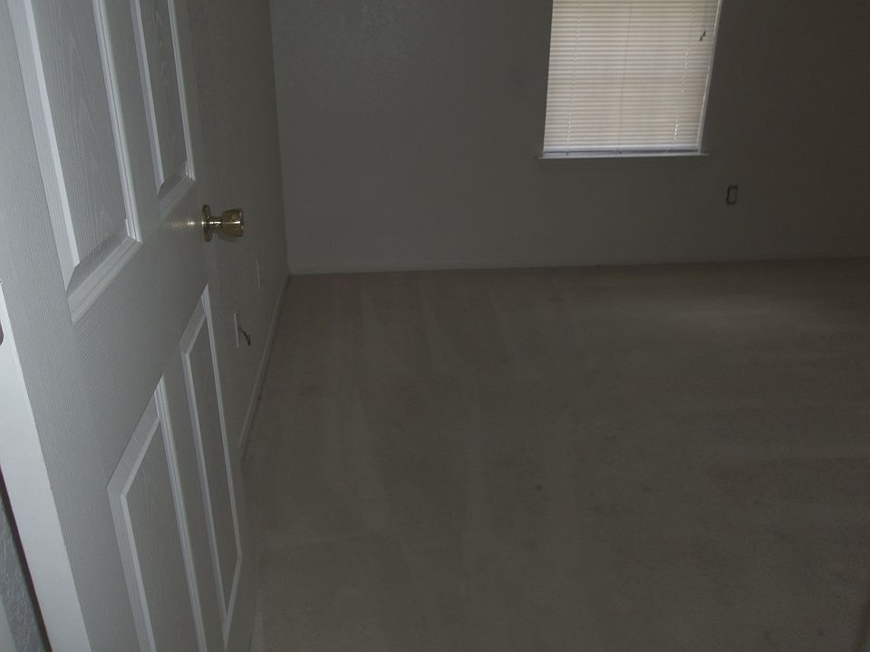 1st image of 4201 Windwood Dr
