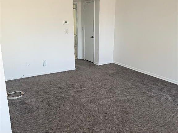 4th image of 206 Riverview Pl APT 4