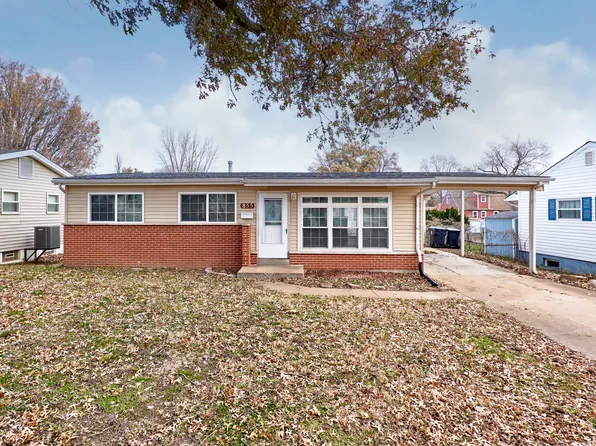 855 Daniel Boone Dr, Florissant, MO 63031