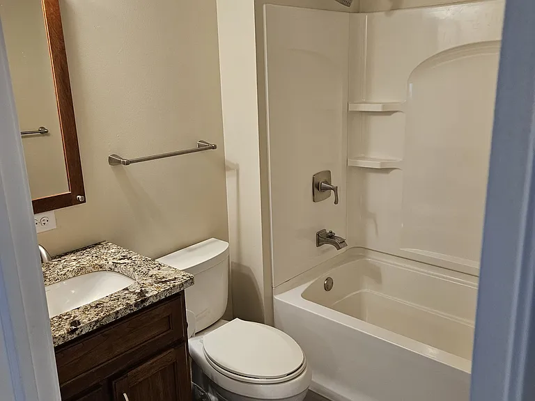3401 Clover Hills Dr — Photo 9