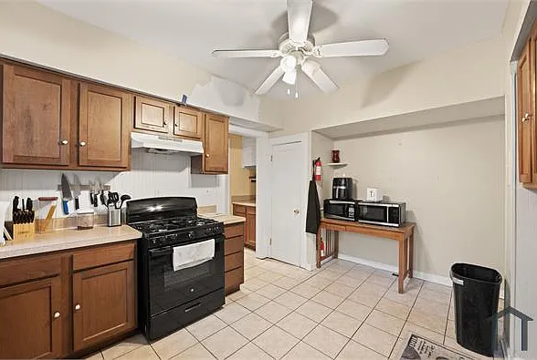 2460 Euclid Heights Blvd — Photo 13