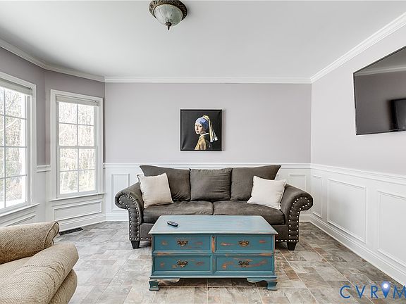 4th image of 17456 Circuit Rider Dr