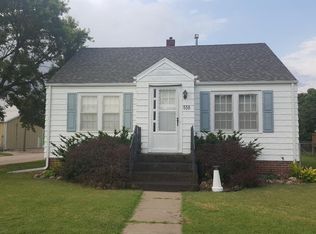558 E 1st St, Russell, KS 67665