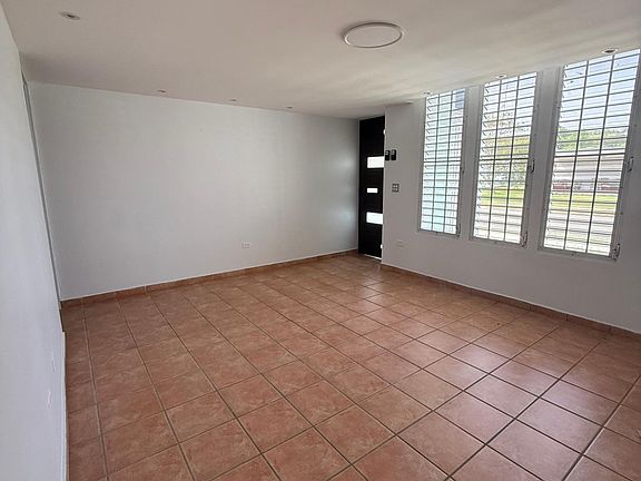 5th image of (Undisclosed Address)