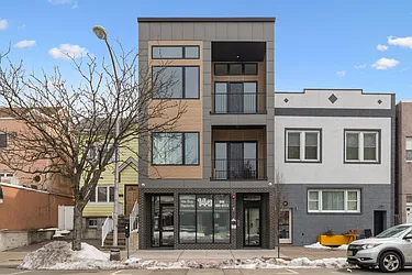 952 Broadway