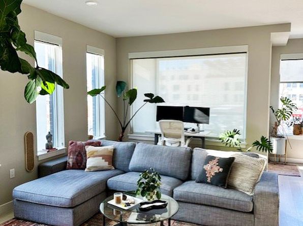 1616 S Broadway St #208