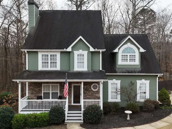 2441 River Run Dr, Dacula, GA 30019