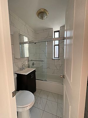 5th image of 203 E 94th St APT 5A