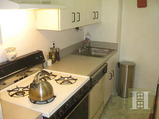 Rented by Halstead Real Estate | media 2