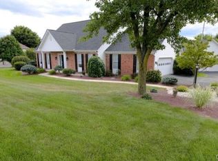 2152 Apple Rd, Fogelsville, PA 18051