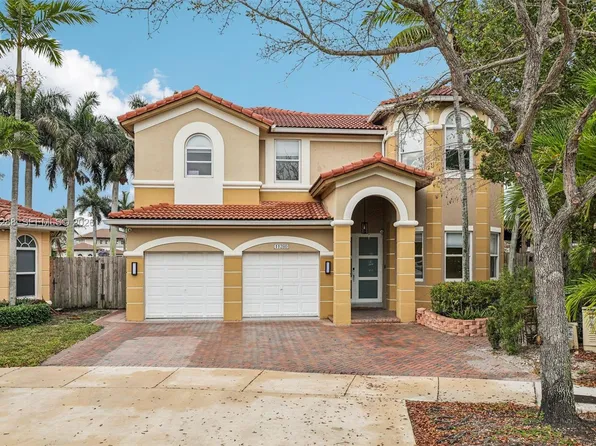 11280 NW 77th Ter, Doral, FL 33178