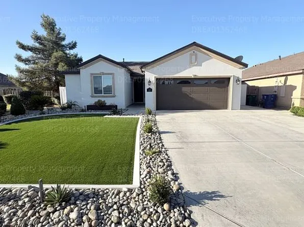 8905 Cadbury Dr, Bakersfield, CA 93311