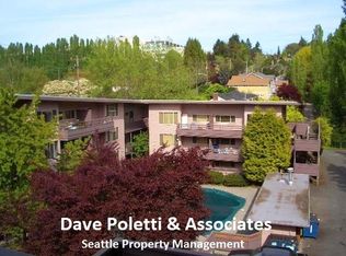 3925 NE 45th St APT 212, Seattle, WA 98105