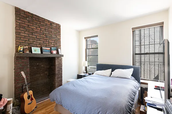 Rented by Corcoran | media 16