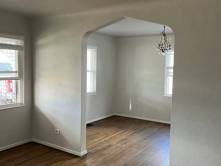 5166 N Eliot St — Photo 2