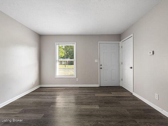 4th image of 4510 Garda Dr