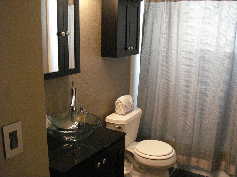 Upstairs Bathroom
