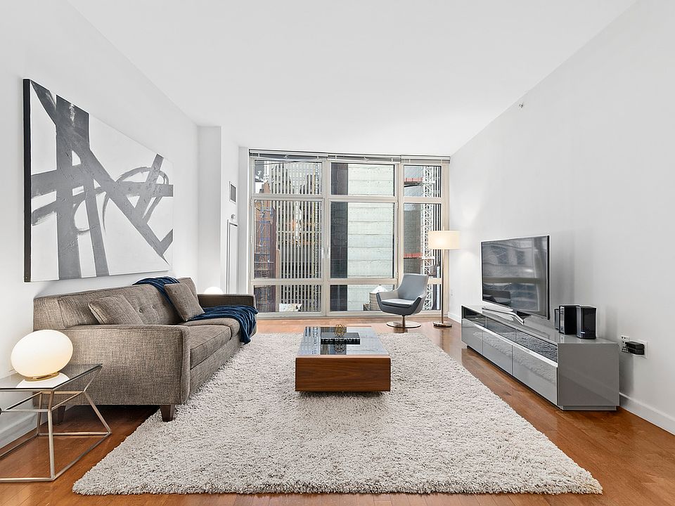 1st image of 1600 Broadway APT 20G