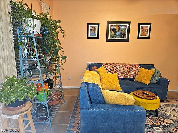 5th image of 5401 Carrara Pointe St