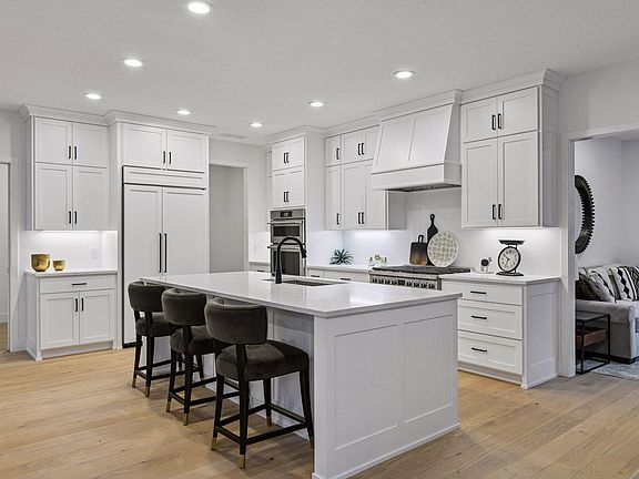 4th image of 25955 Wild Rose Ln