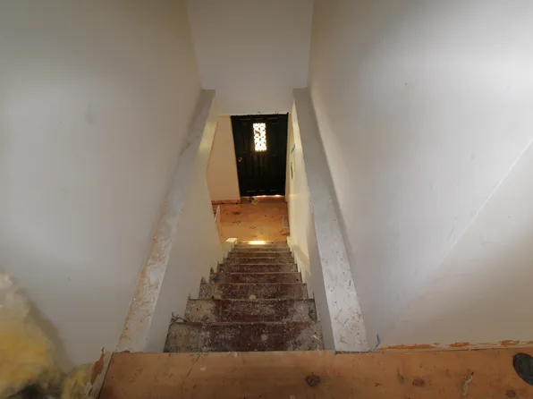 1133 Stonewall Lane image 13 of 18