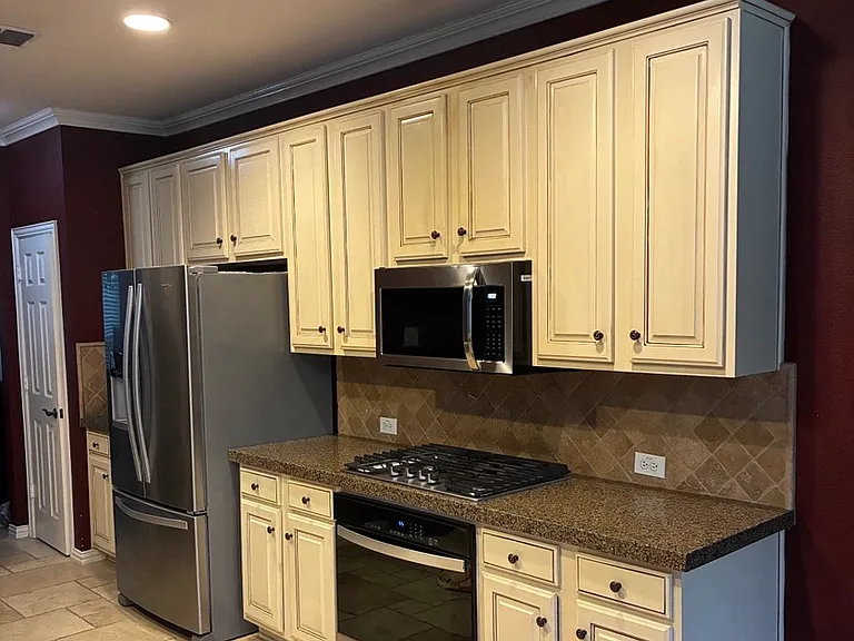 630 Waterview Dr — Photo 4