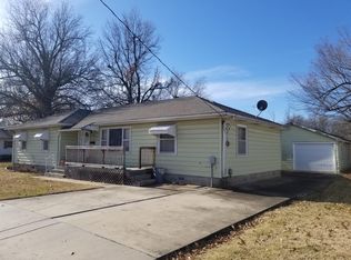 203 S Goode Ave, Columbus, KS 66725