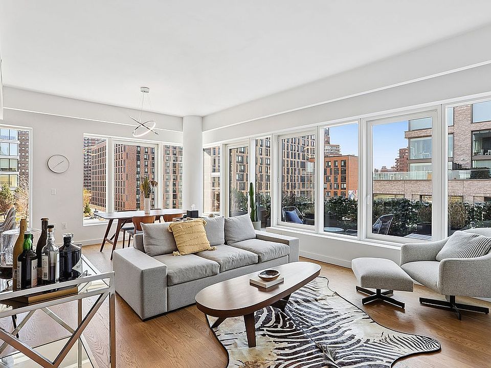 1st image of 202 Broome St #7M