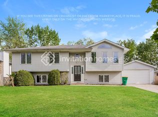 2904 Facel Vega Dr, Joliet, IL 60435