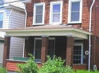 1232 Vine St, Mc Kees Rocks, PA 15136