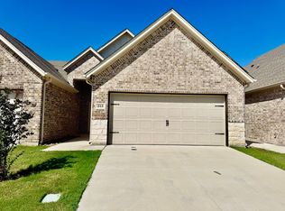 213 Honor Code Pl, Granbury, TX 76049
