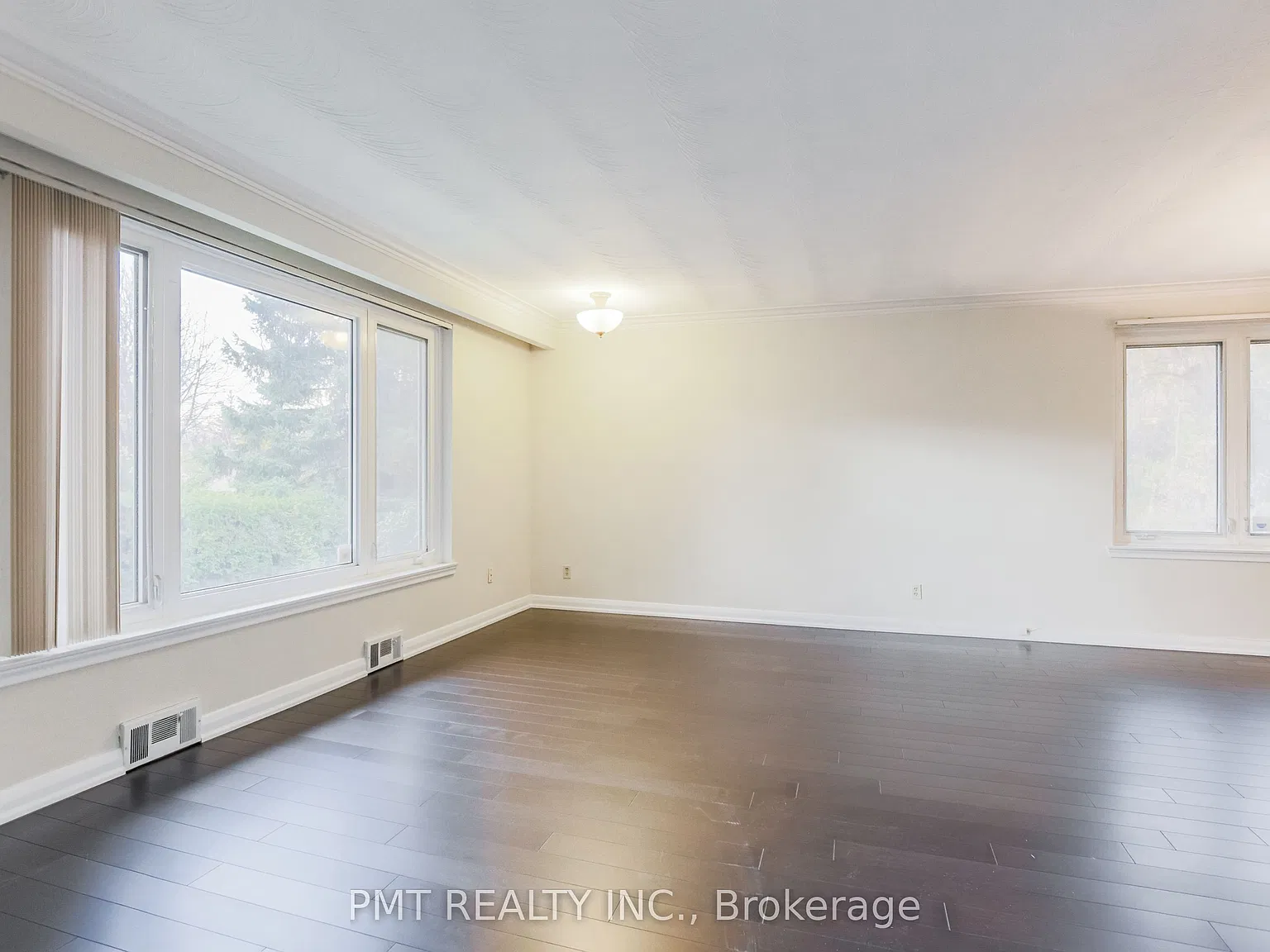 6 bed, $3,200 — Photo 4