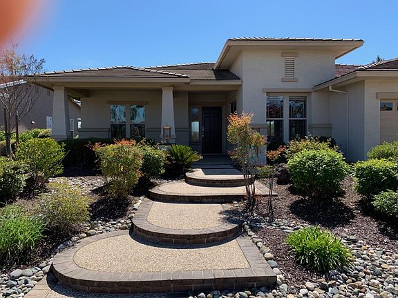 4th image of 893 Wagon Wheel Ln
