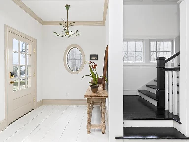 147 Wainscott Harbor Rd — Photo 4