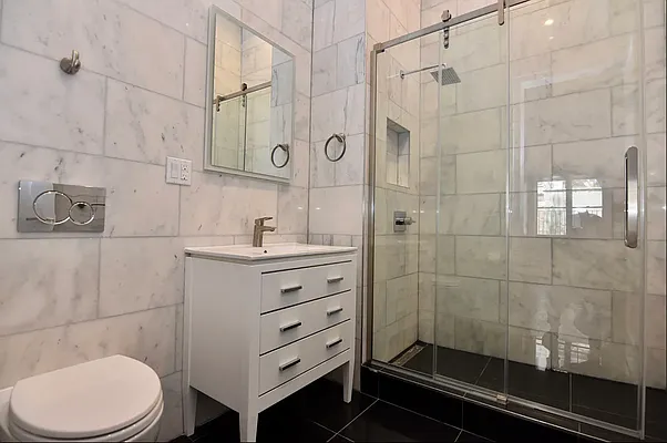 Rented by Bohemia Realty Group | media 18