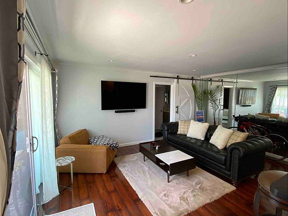 5th image of 3939 E Allin St