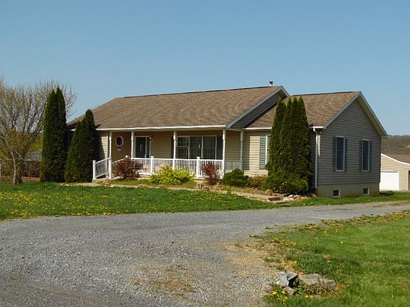 2nd image of 374 Woodchuck Ln