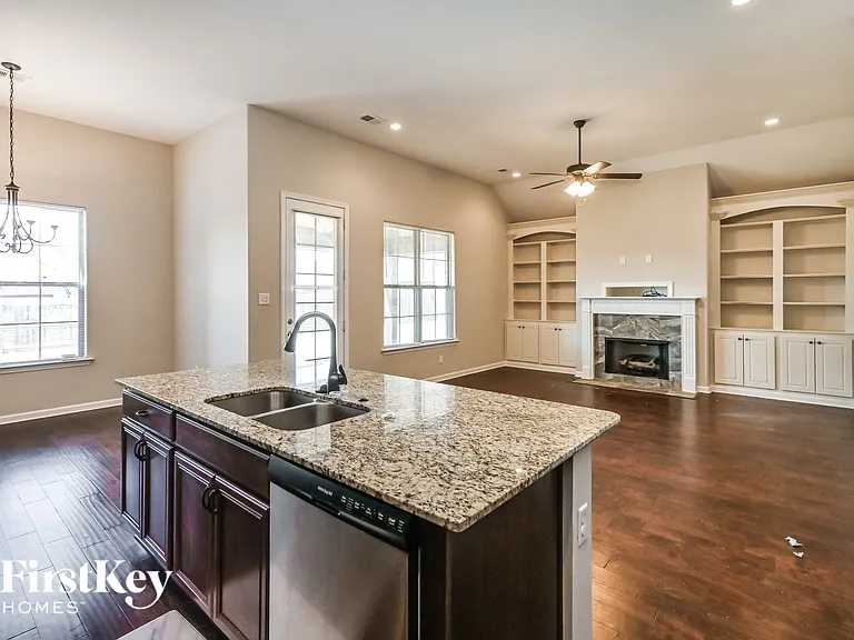 440 Hidden Meadows Cv — Photo 6