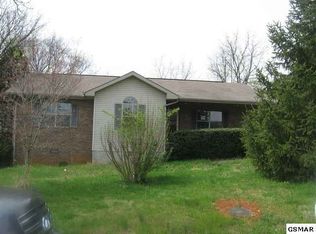 2625 Fisherman St, Kodak, TN 37764