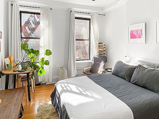 1st image of 445 E 78th St APT 4B