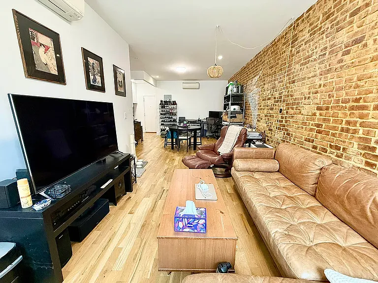 227 Kingston Ave #2R — Photo 5
